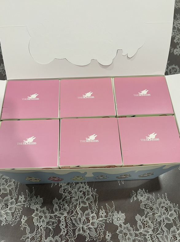 Popmart Labubu The Monsters Exciting Macarons Vinyl Face (6 Blind Boxes)